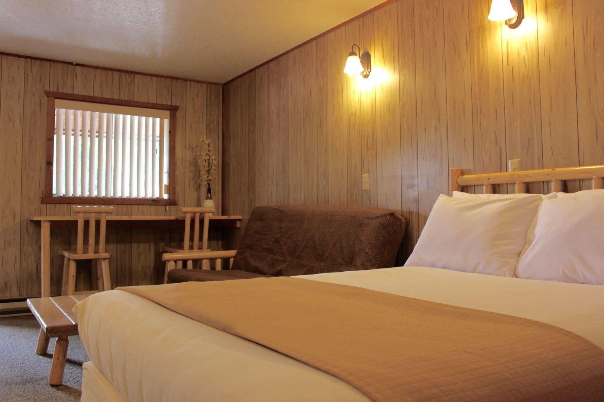 Rustic Inn McCall Exterior foto